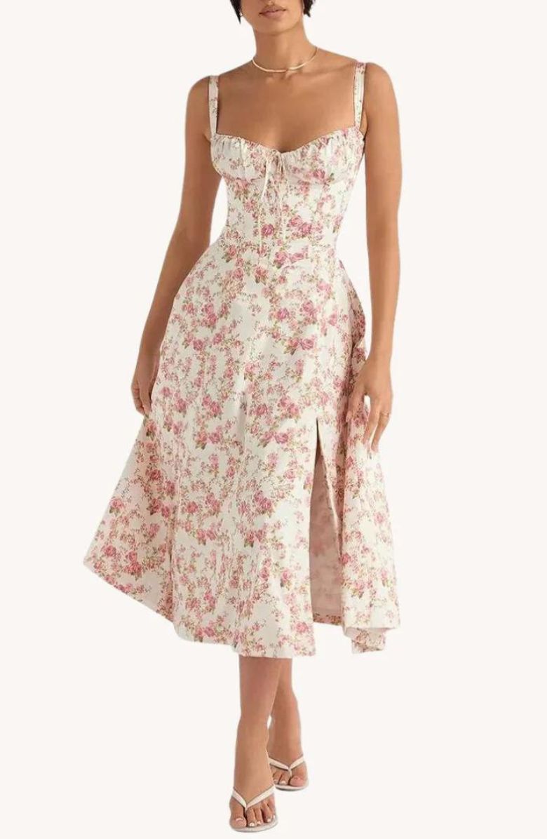 Lotte | Waist shaping dress