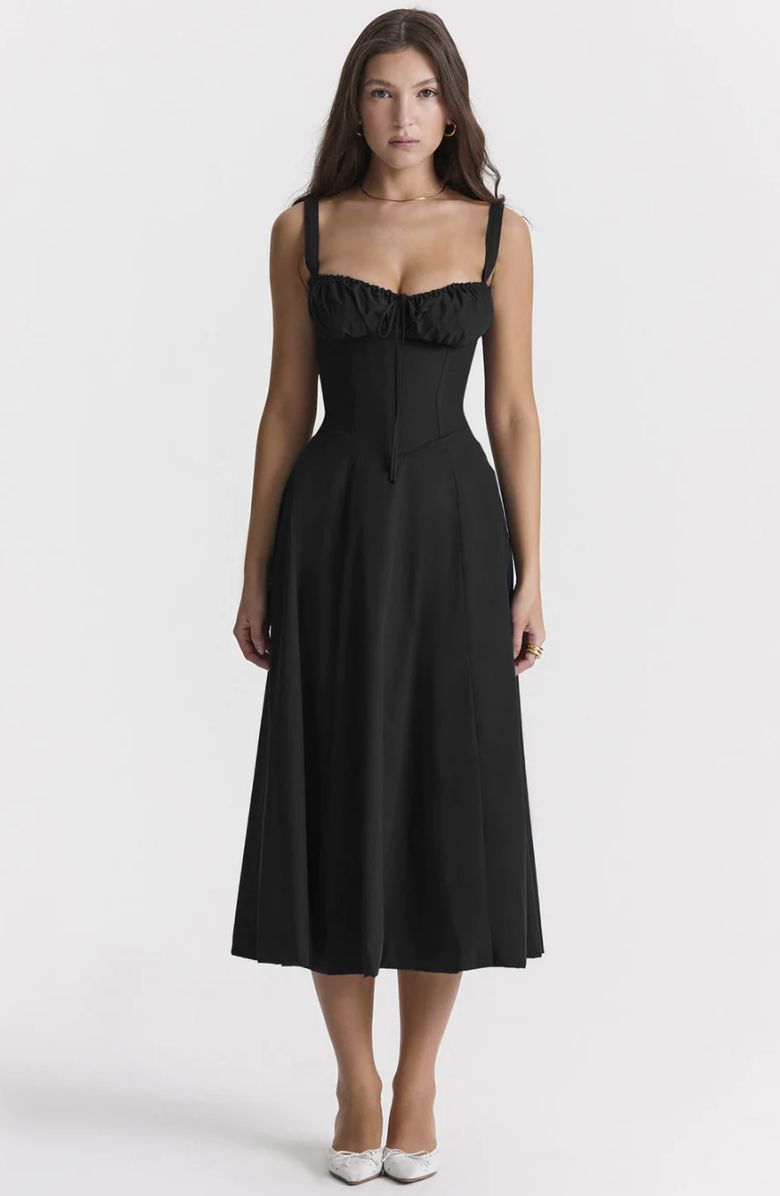 Lotte | Waist shaping dress