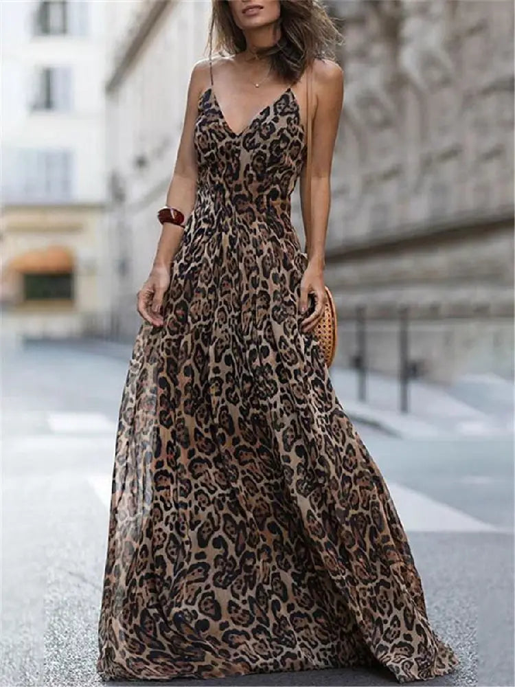 Mc | Leopard print dress with v-neckline