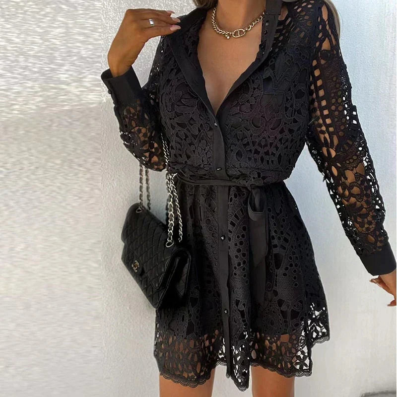 LP | Elegant shirt dress with lace belt