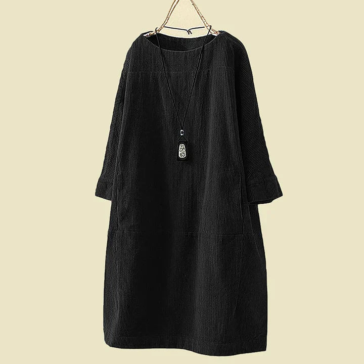 LP | Ashira Elegant and timeless winter dress