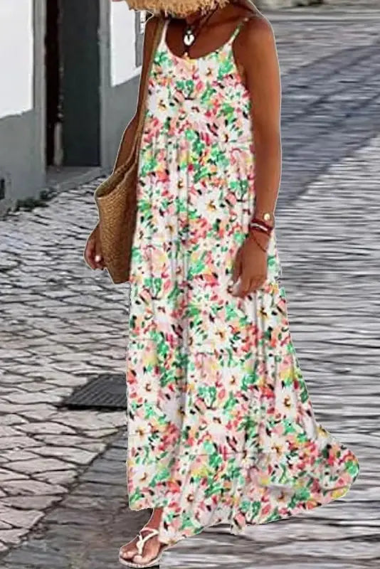 Strapless dress ideal for the nice weather