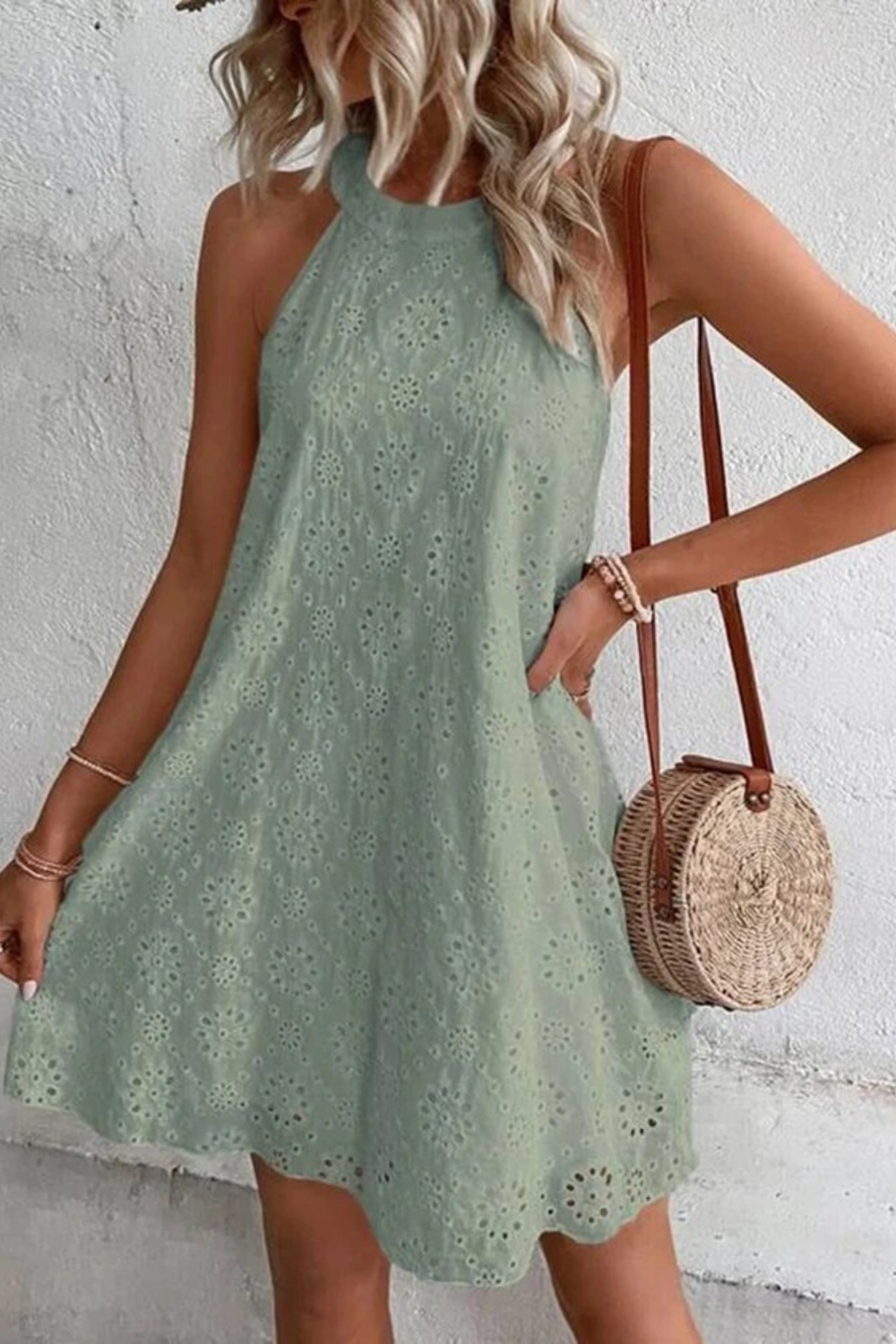 Mc | Lace dress with printed embroidery