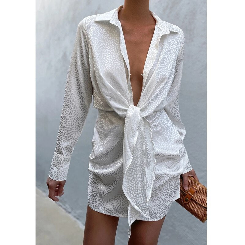 LP | elegant mini dress with leopard print