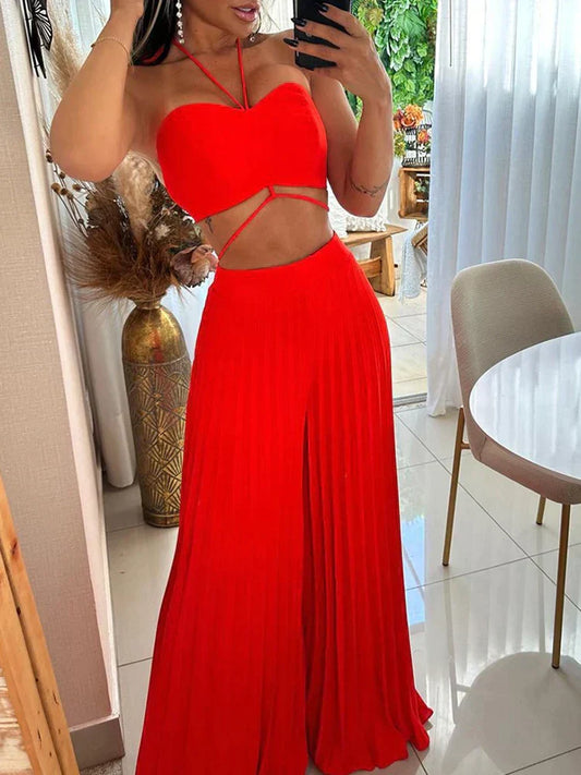 Seductive red top and wide pleated pants