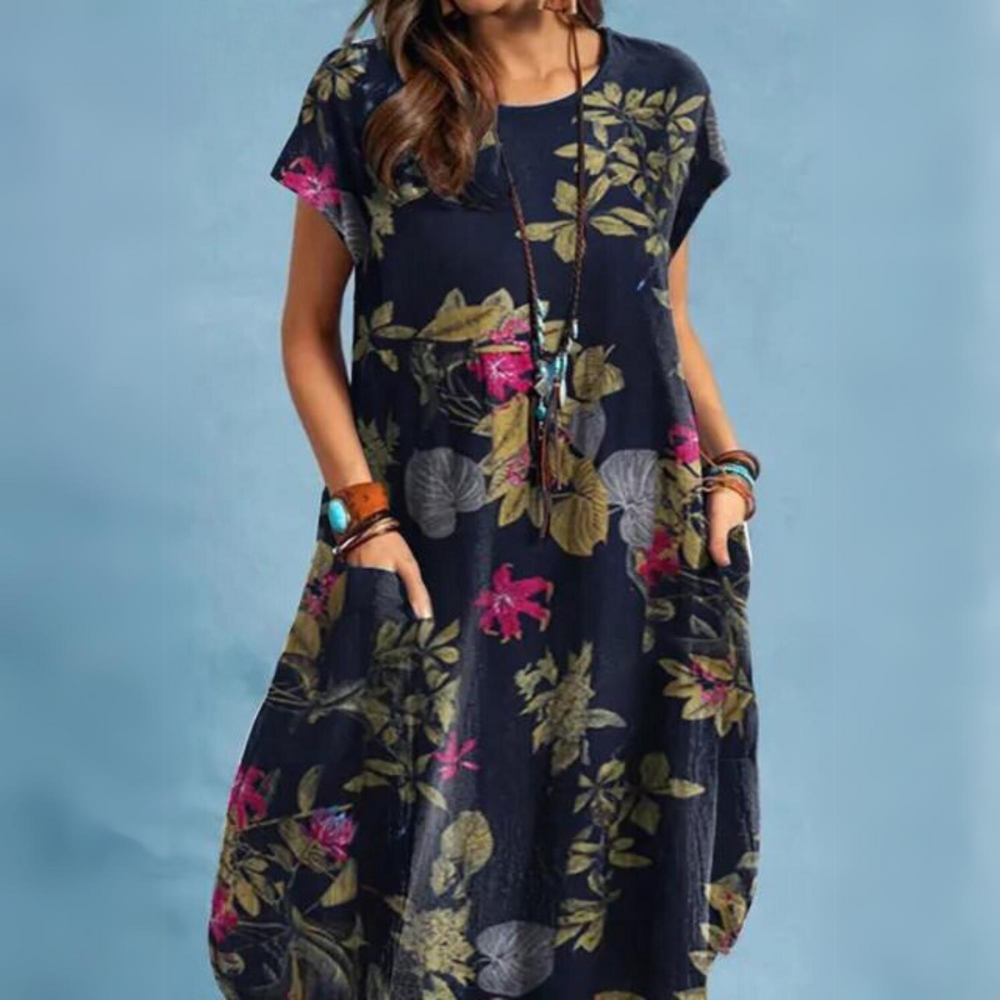 Susie - Elegant summer dress with round neckline