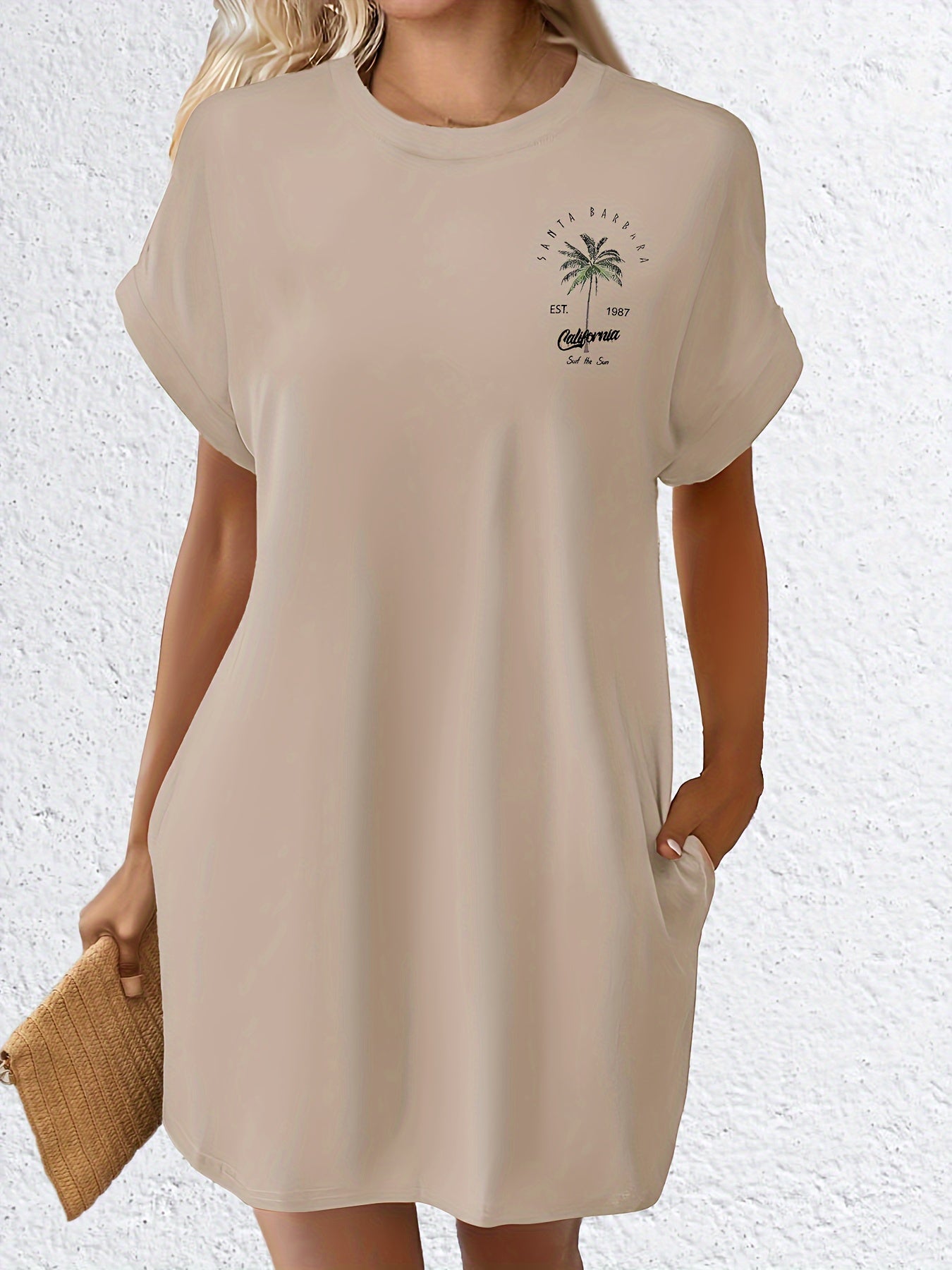 T-shirt dress - Palm print with pocket and comfortable fit