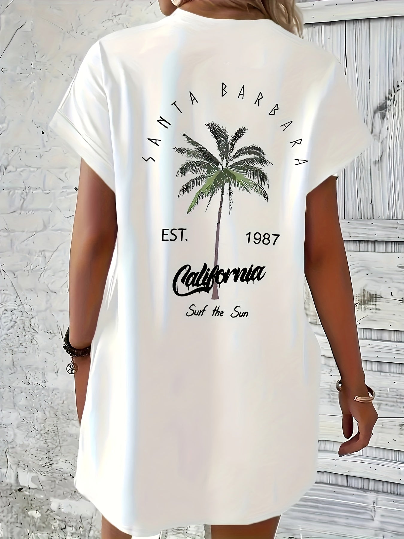T-shirt dress - Palm print with pocket and comfortable fit