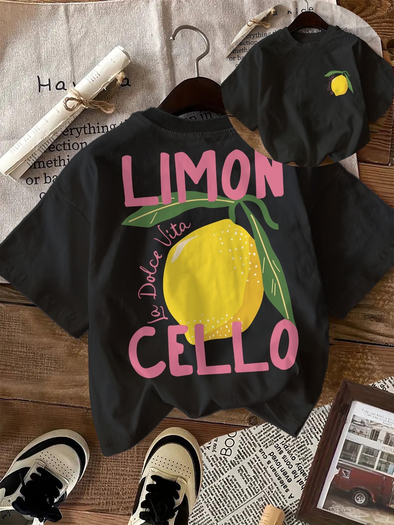 Graphic print T-shirt - round neck and cotton blend