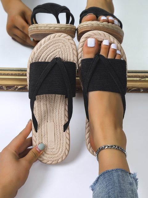 LP | minimalist thong sandals in corduroy