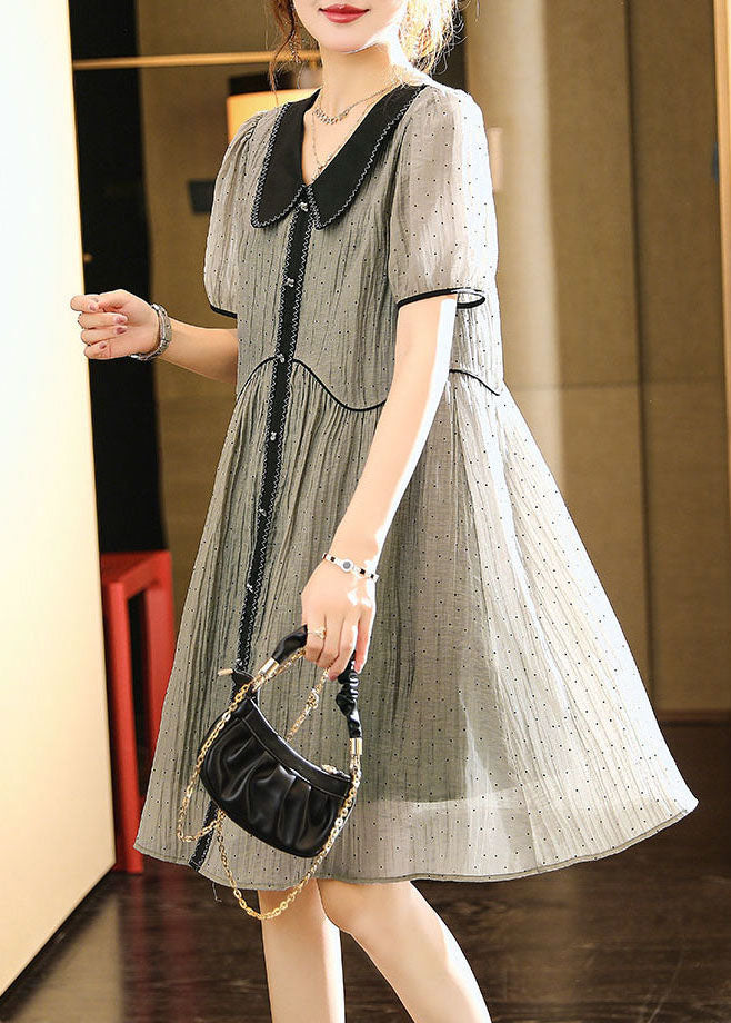 Mc | Grey dress with vintage-style ruffled collar.