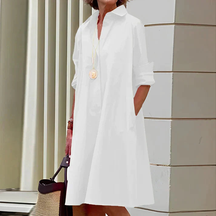 Everly - Fashionable dress with polo neck