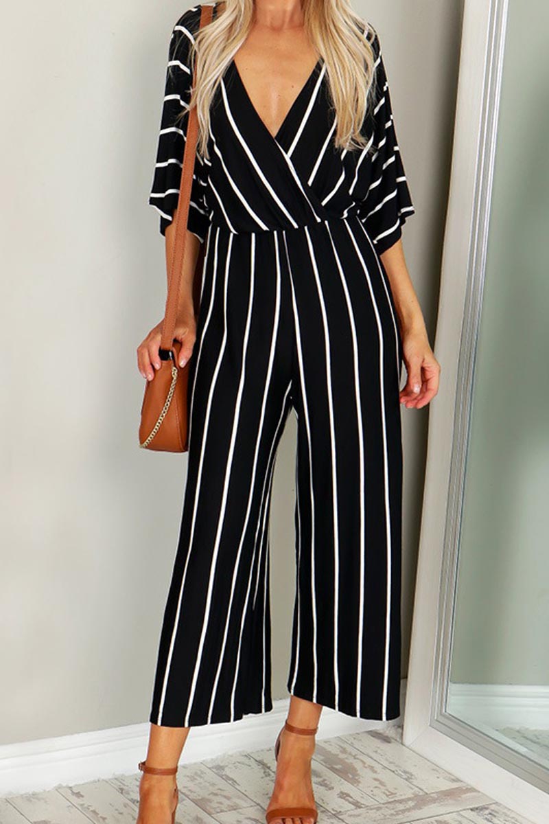 LD Striped jumpsuit with V-neck and wide legs