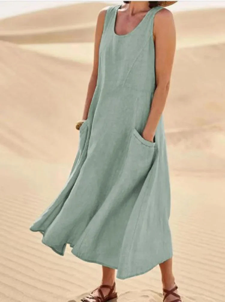 Sleeveless dress for ladies