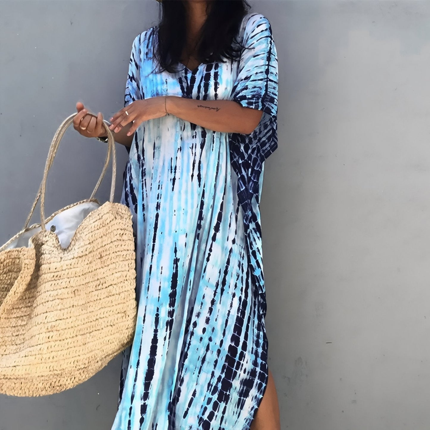 Printed long dress with wide bat sleeves