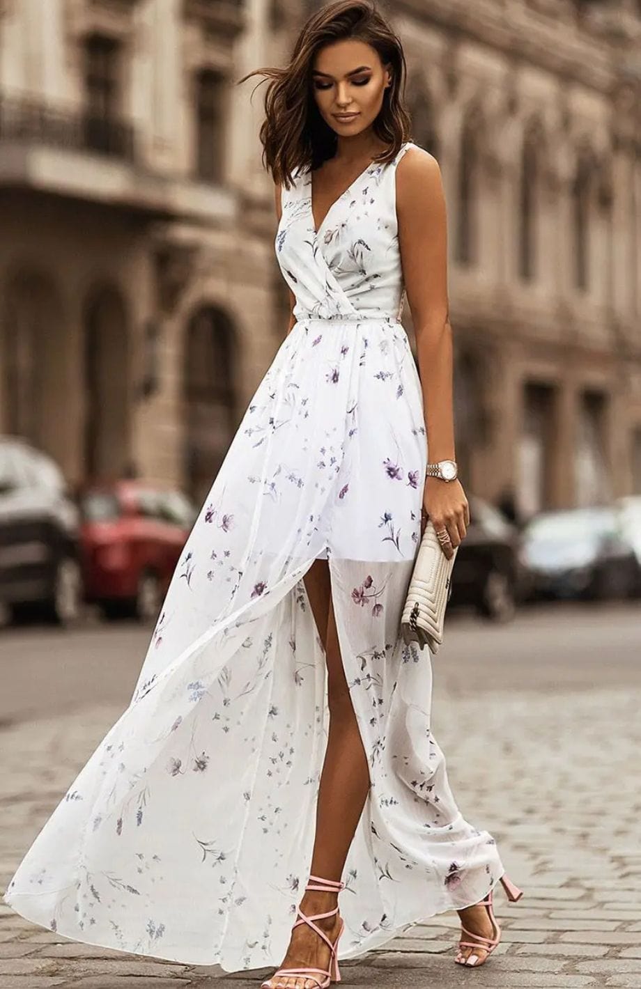 LD Long sleeveless dress with crossed neckline and delicate floral print