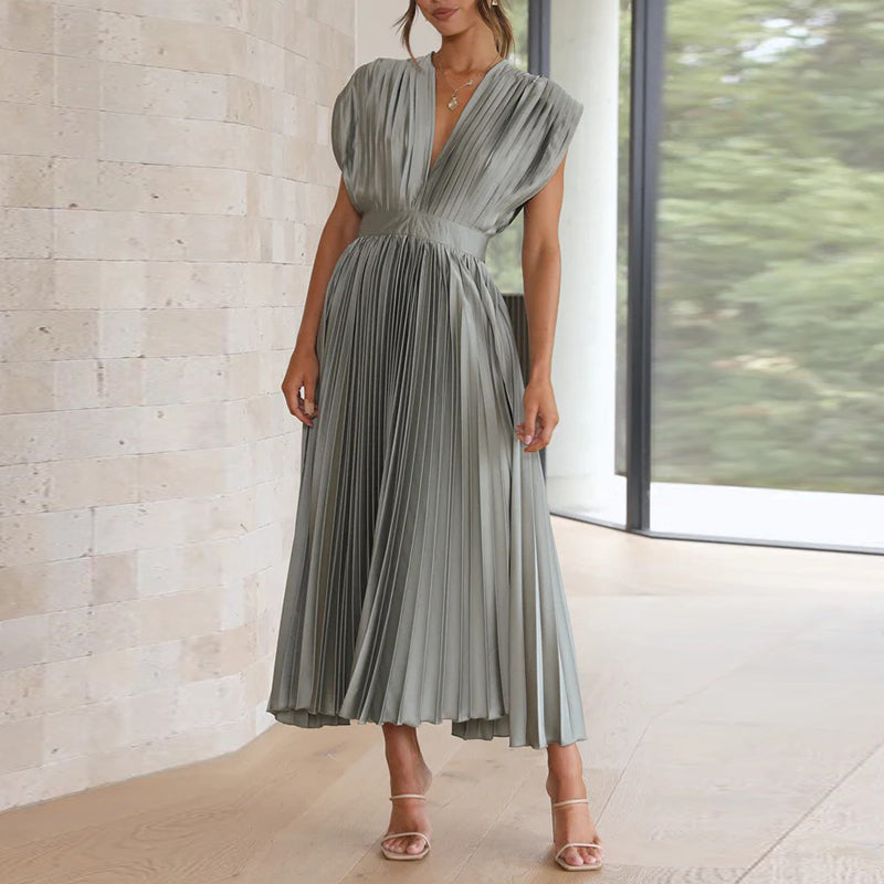 LD | V-neck sleeveless dress with adjustable fit