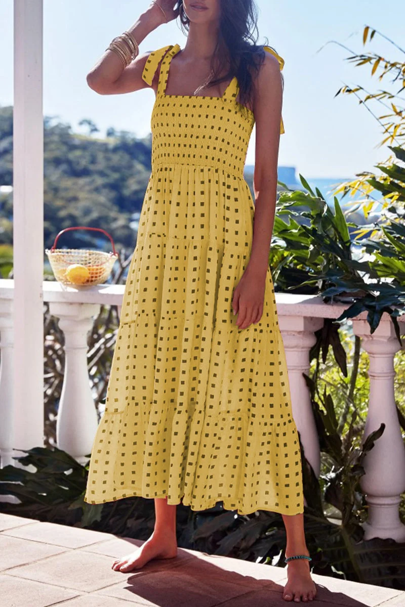 Dresses with thin straps and polka dots on Fashion Street