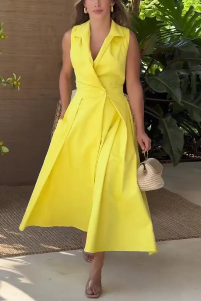 Maxi dress with polka dots and pockets