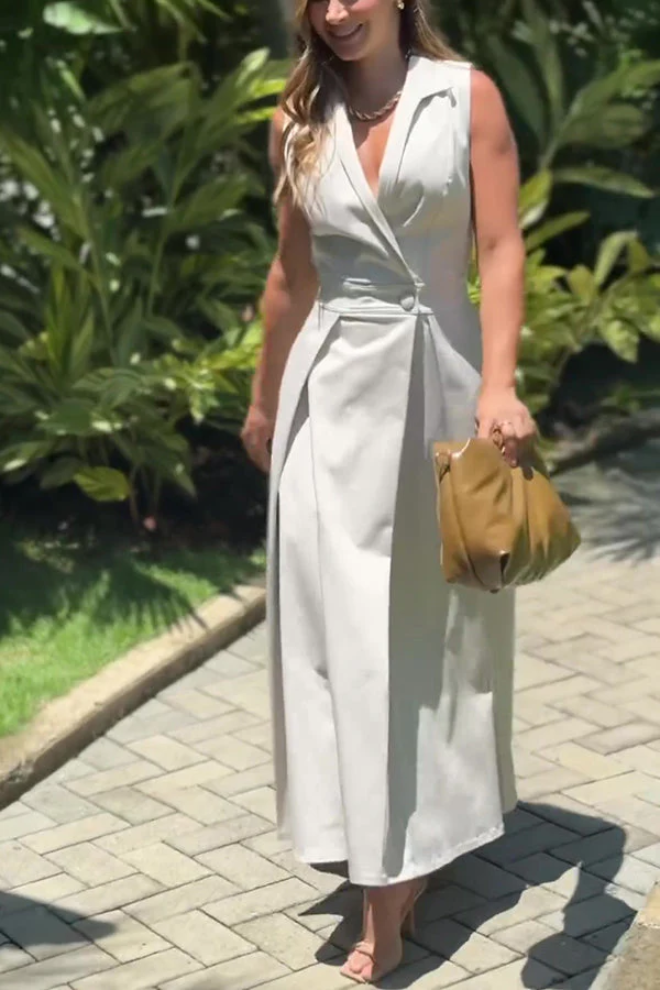 Maxi dress with polka dots and pockets