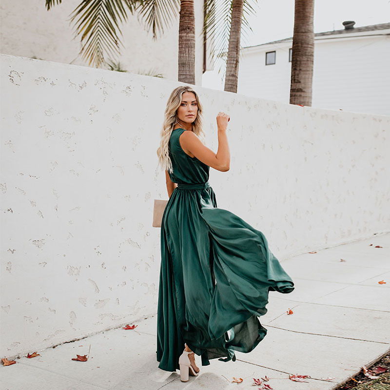 Meredith - sleeveless deep neckline maxi dress with buttoned belt