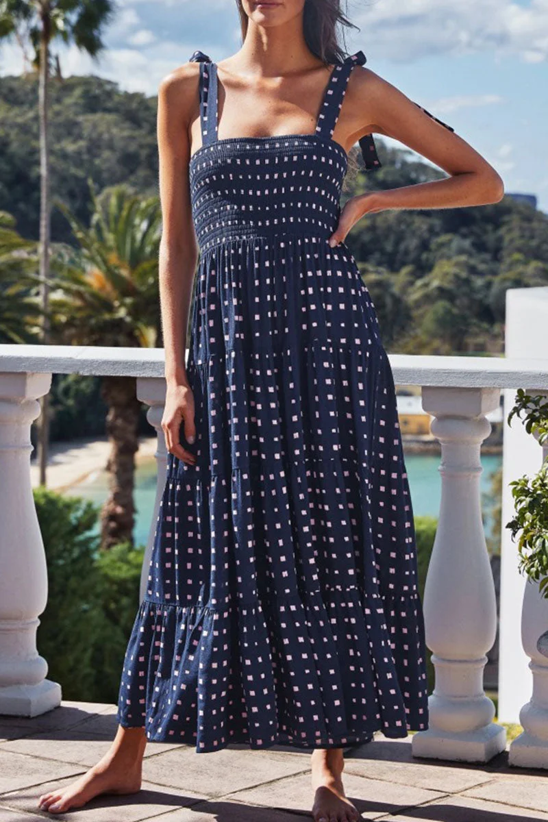 Dresses with thin straps and polka dots on Fashion Street