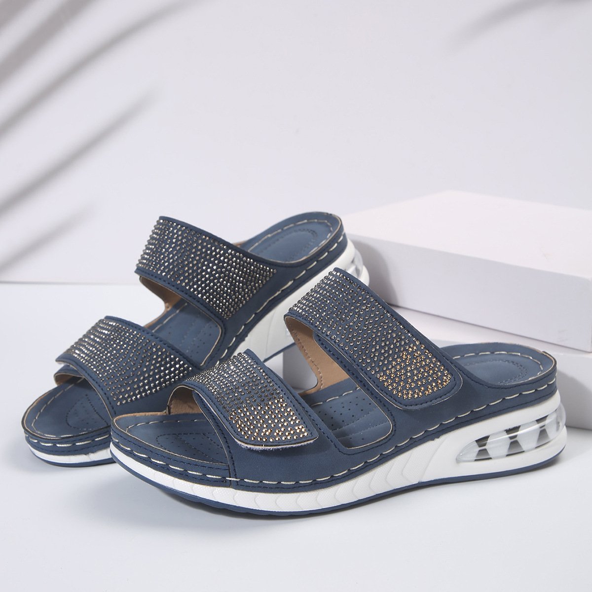 LP | Summer rhinestone sandals for women