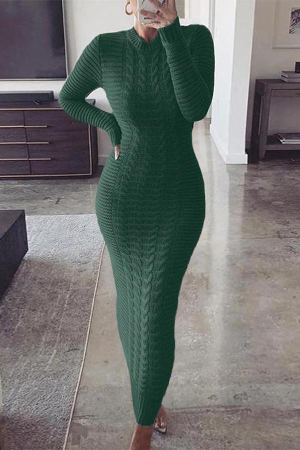 Long-sleeved twisted wool sweater
