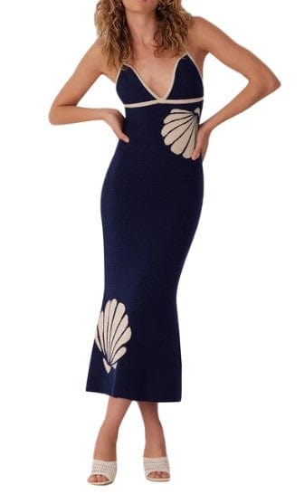 LP | Knit dresses with shell pattern