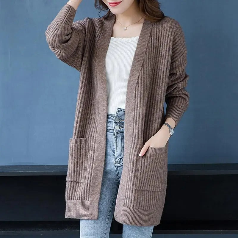 LP | Knitted oversized cardigan with front pockets