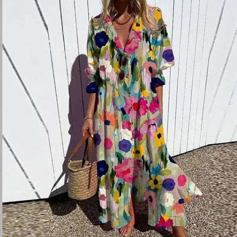 LP | Maxi dress with 3/4 sleeves and V-neckline