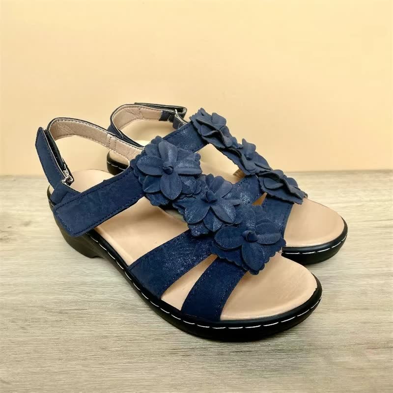 Women's summer sandals | Flowers