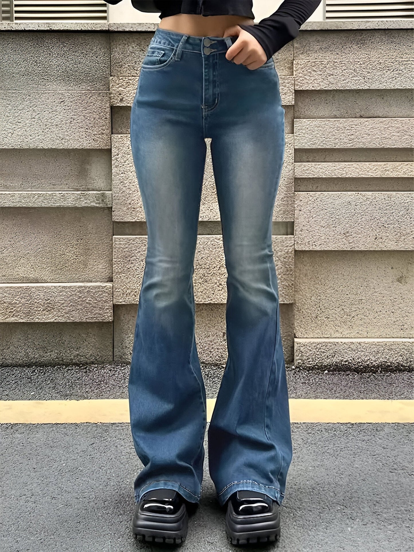 Ludka | High-waisted, flared stretch moustache jeans