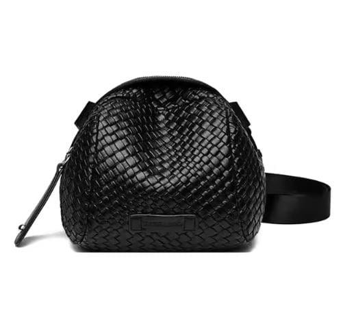 LP | Shoulder bag with woven pattern 2024