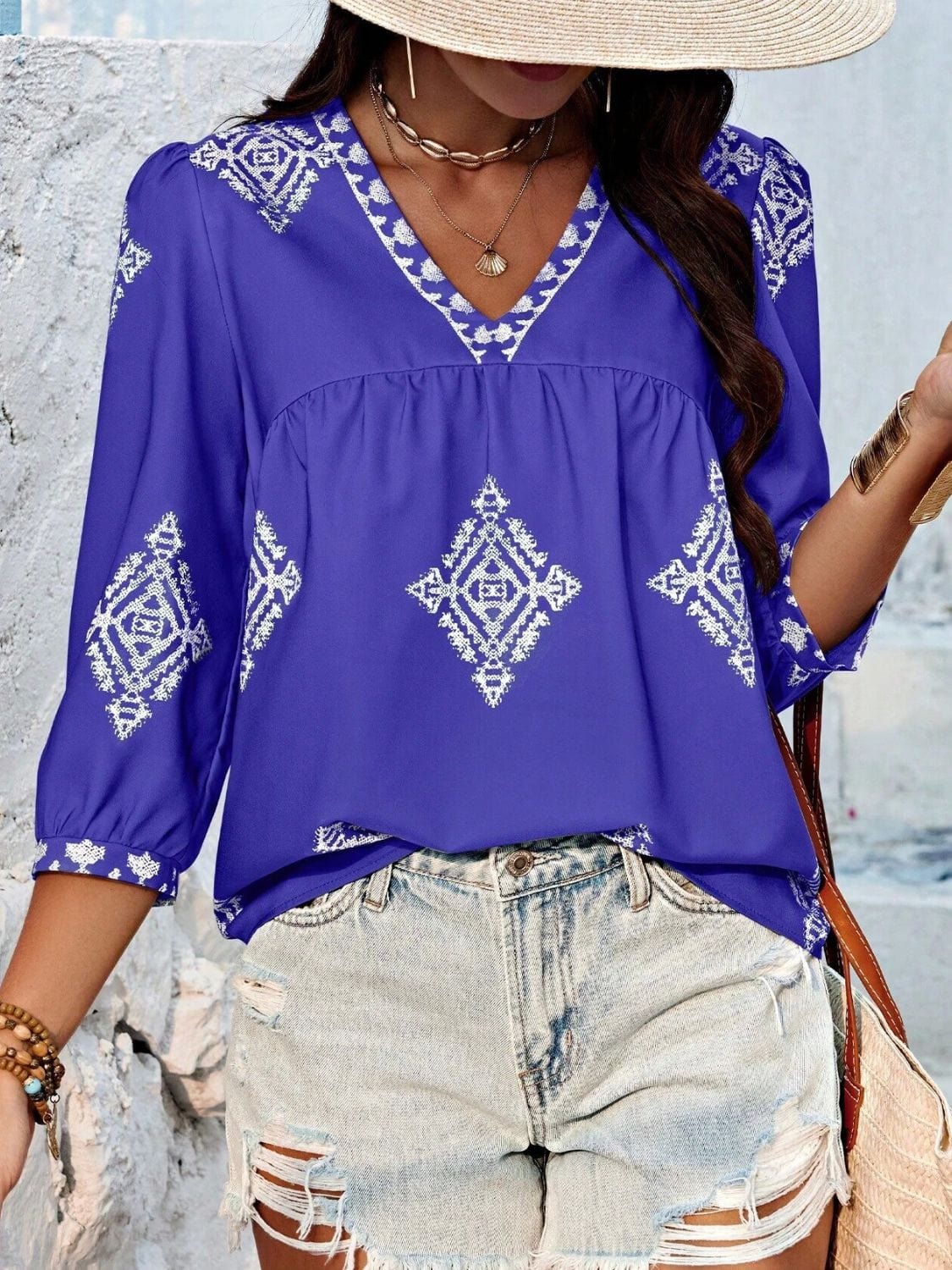 LP | Chic and warm blouse