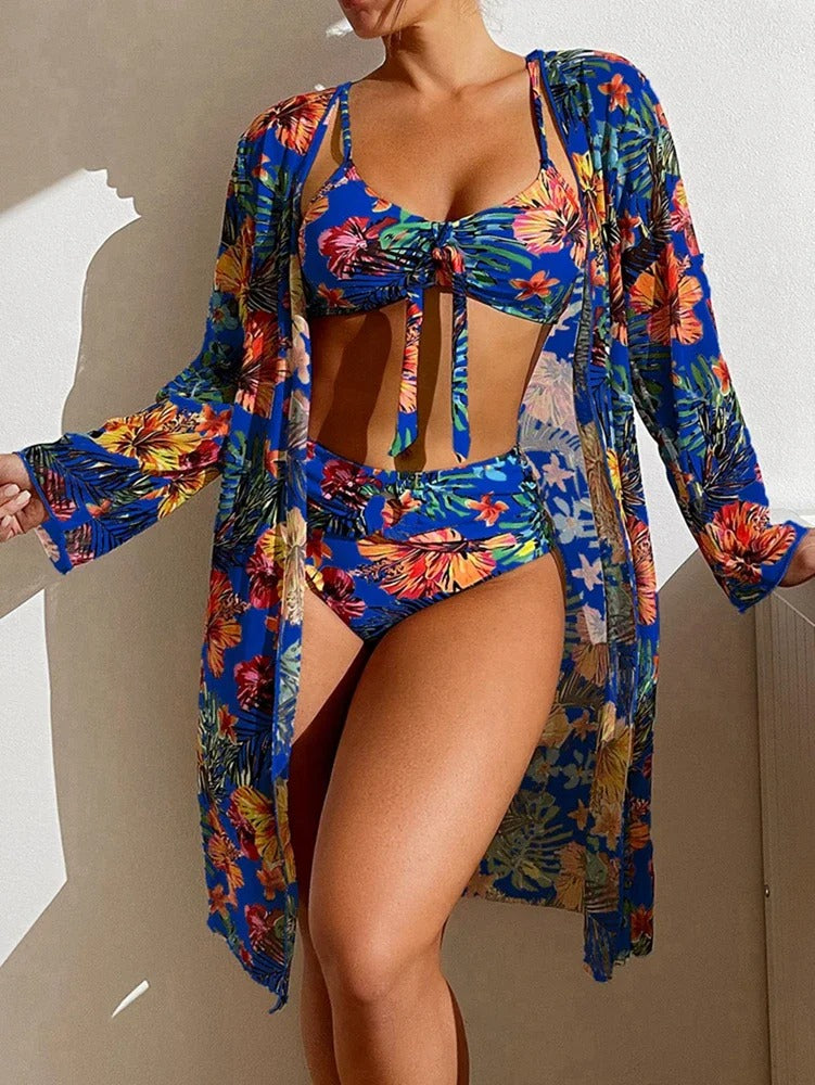 Bikini with floral print and overlay
