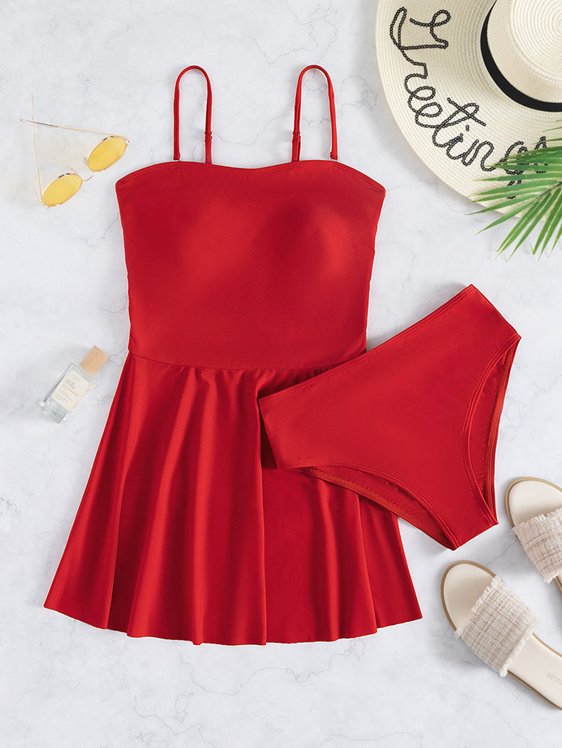 LD | Colored conservative swimwear