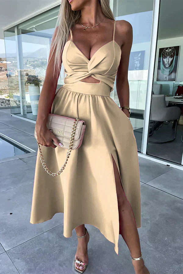 Mc | Elegant midi dress with slit and neckline