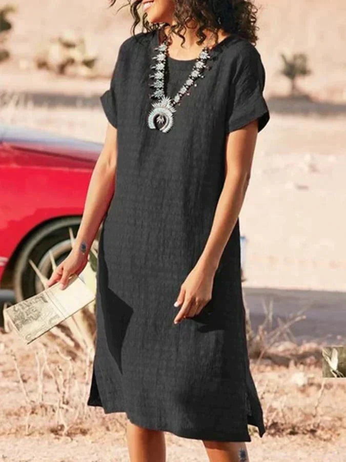 LP | Summer midi dress with round neckline and short sleeves