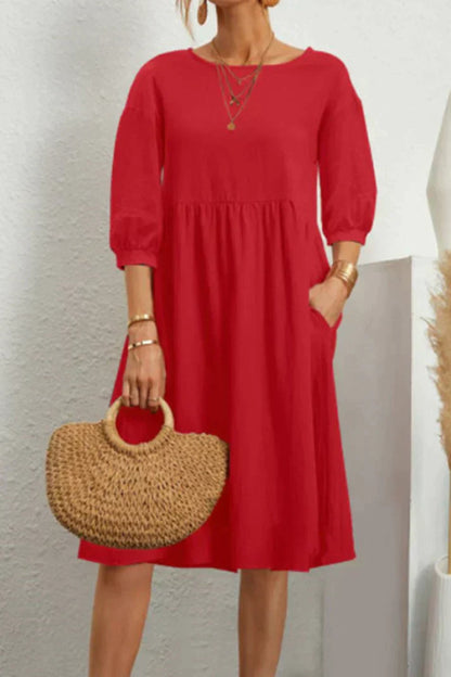 Mc | Mid-length casual dress with 3/4 sleeves