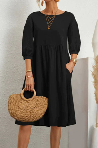 Mc | Mid-length casual dress with 3/4 sleeves