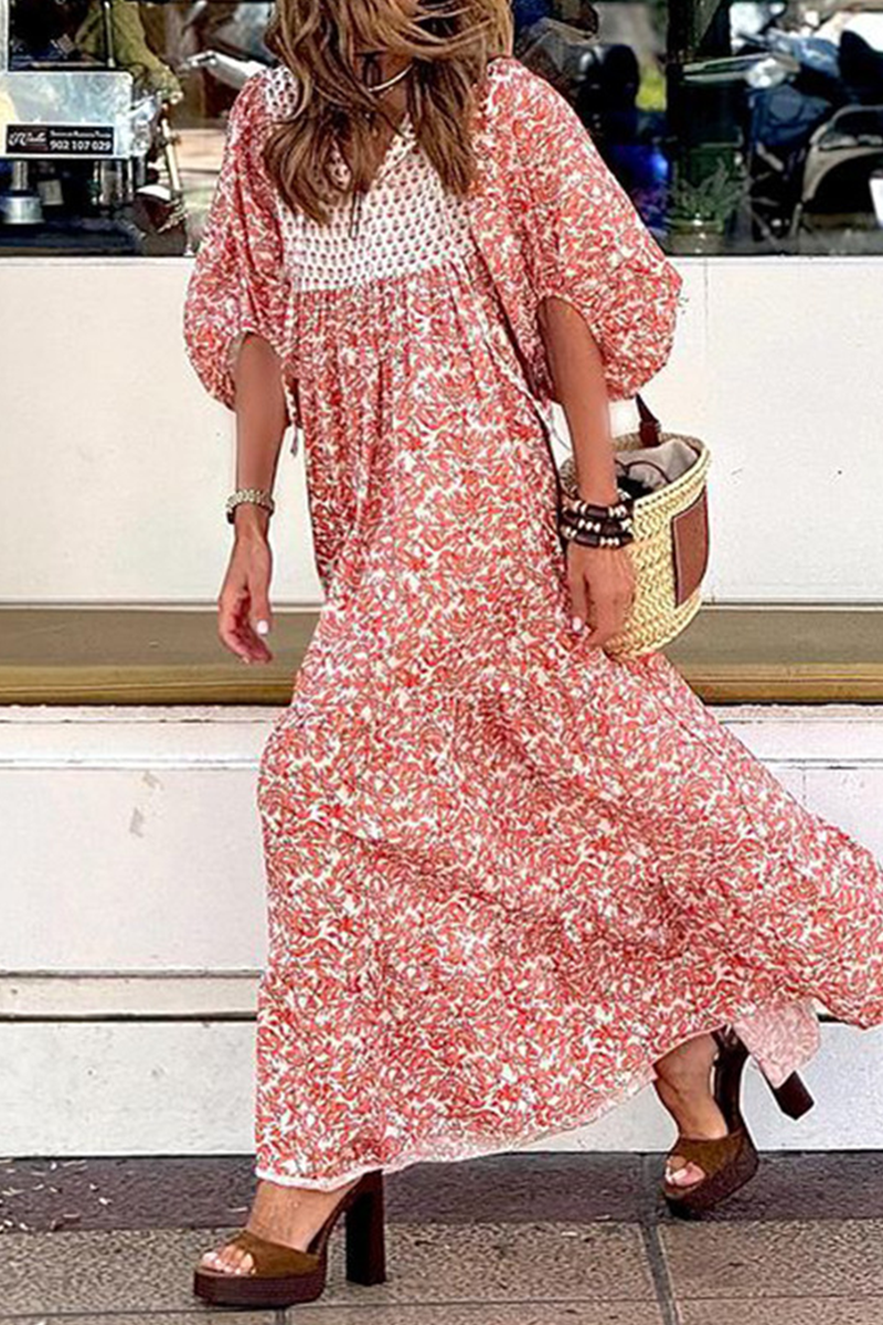 LP | Street-Elegant A-line dress with patchwork and contrasting floral-print V-neckline