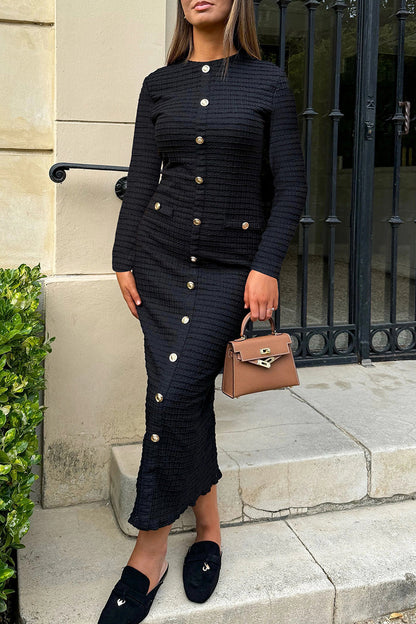 LP | Elegant and simple long dresses with satin patchwork and O-neckline