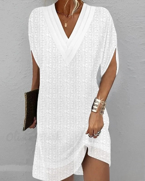 LD Helena Dress: Chic and eyelet embroidery for an effortless style