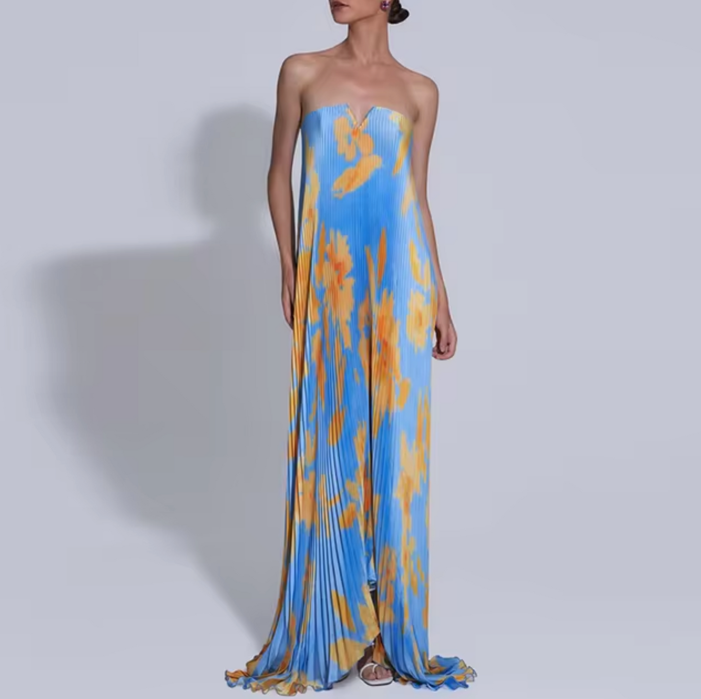 LP | Long wrap dress with floral pattern and pleats