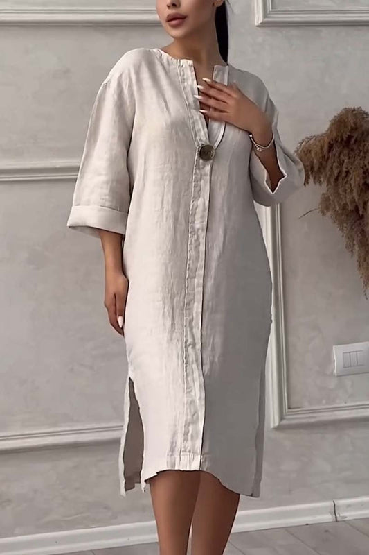 casual dress of cotton and linen with button fastening