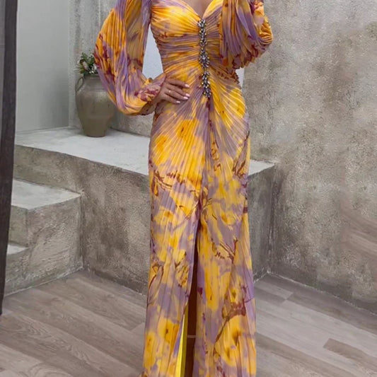 Elegant V-neck dress with a classic design for special occasions