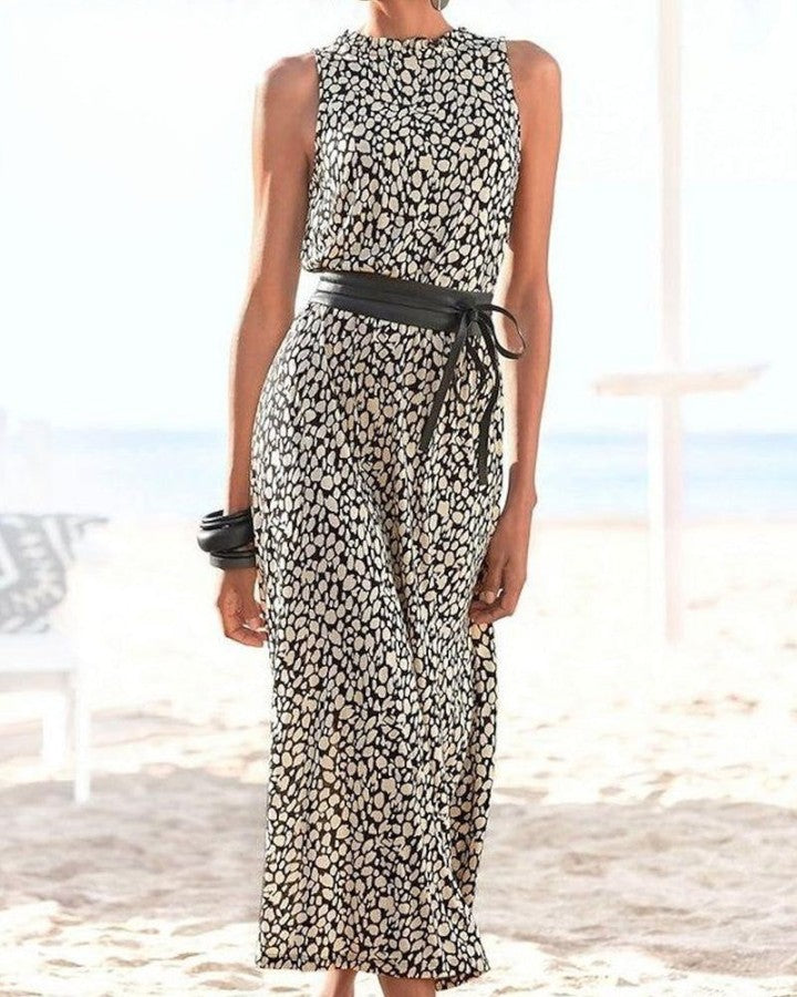 Jaylani - Sleeveless dress with trendy print and belt
