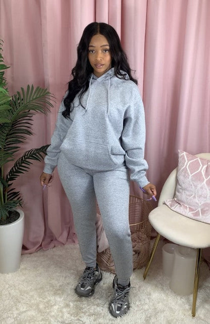 Glossy and playful Complete