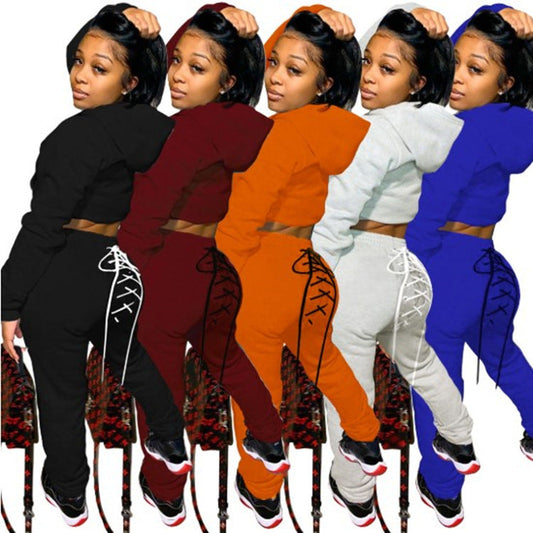 Lively and unique Complete